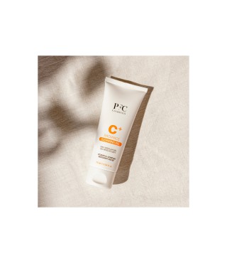 Очисний гель 3 в 1 PFC Cosmetics RADIANCE C+ FACIAL CLEANSING GEL 75 мл