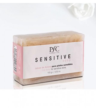 Натуральне вівсяне мило для чутливої шкіри PFC Cosmetics Sensitive Oat Soap 100 г